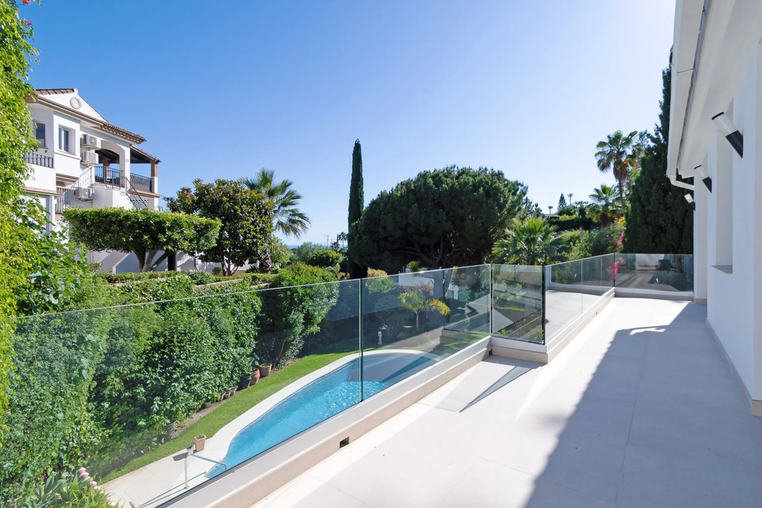 Gated community with security at night and during the summer from 6:00 p.m. to 6:00 a.m.