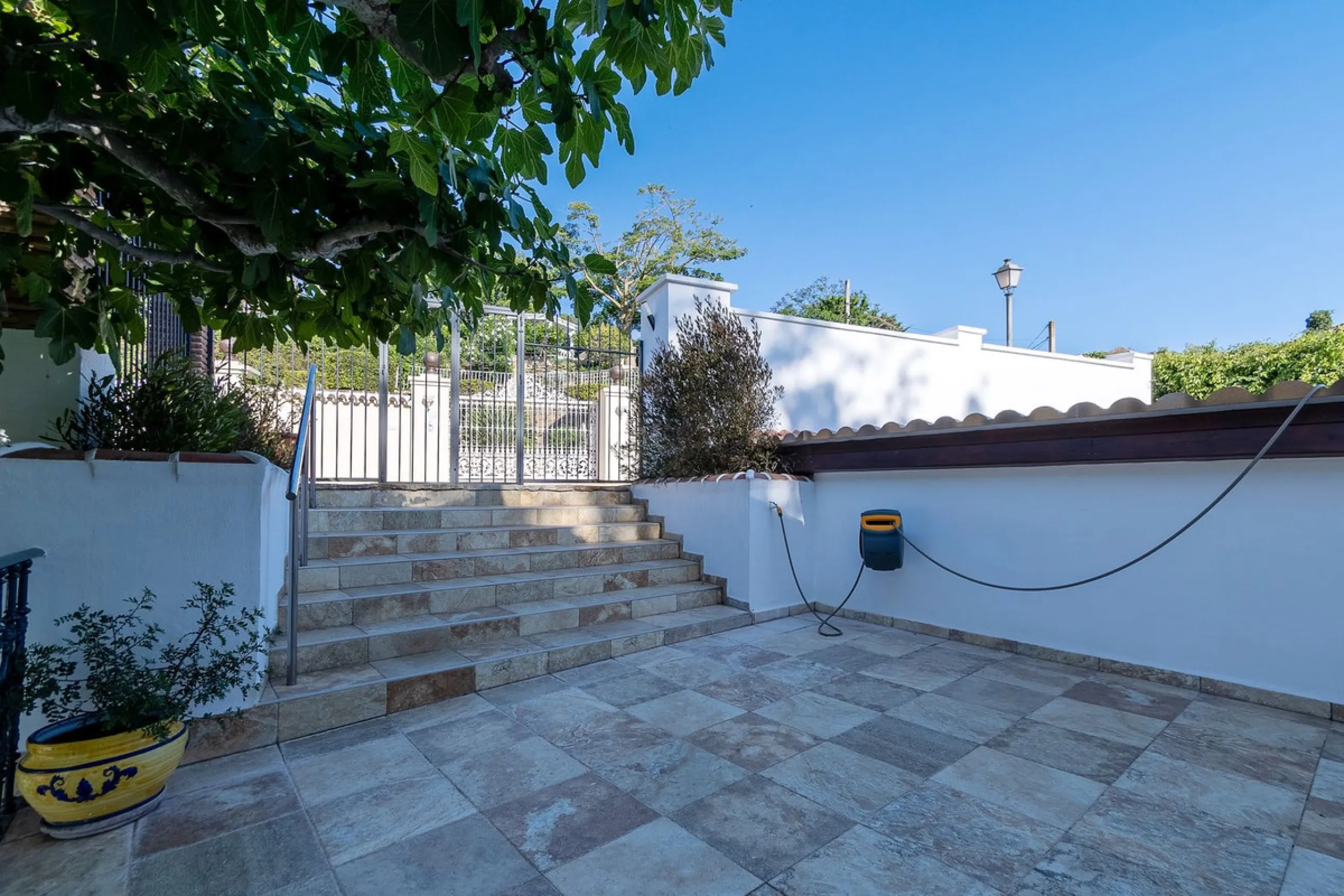 Gated community with security at night and during the summer from 6:00 p.m. to 6:00 a.m.