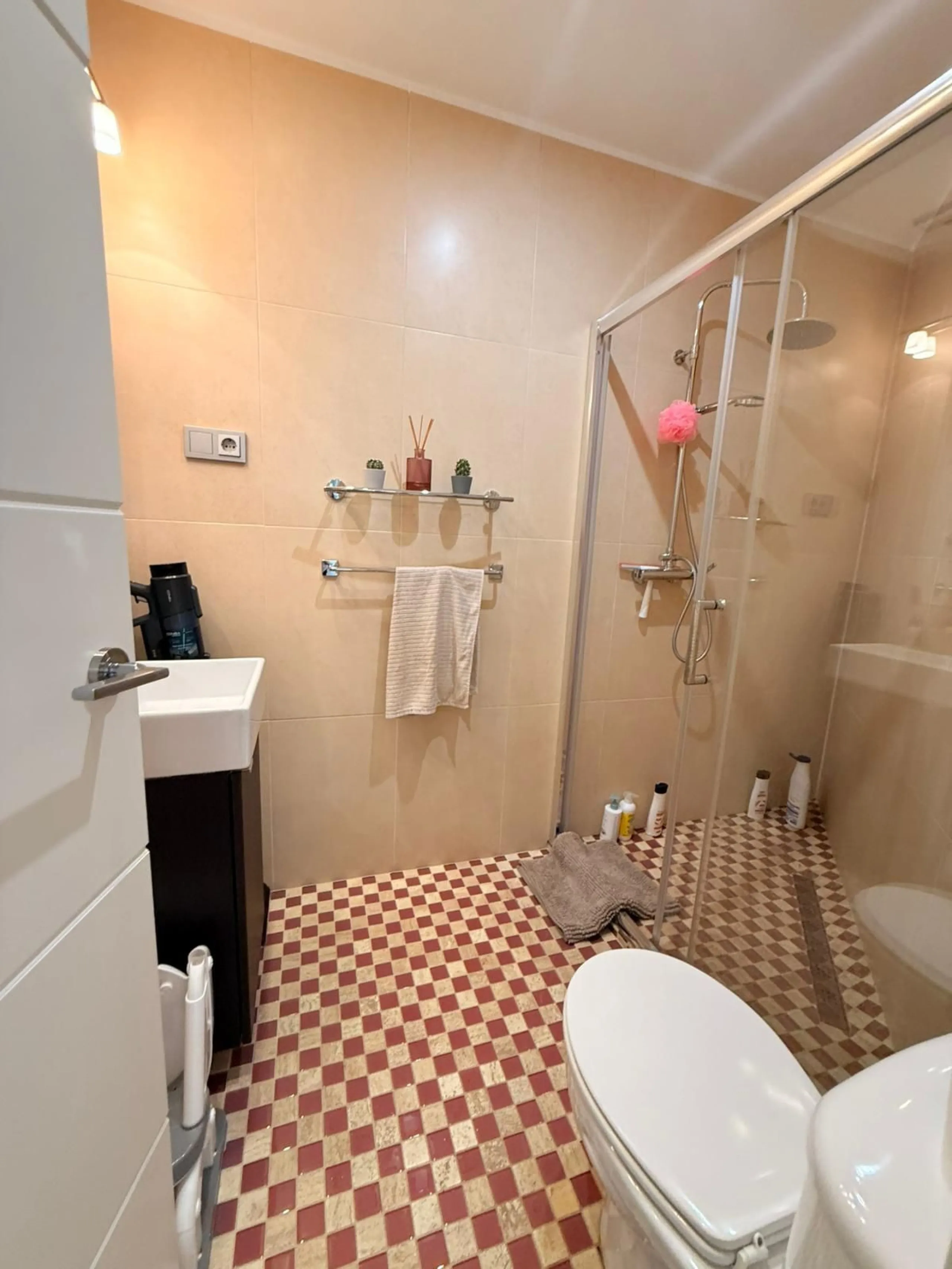 Exclusive Property with Private Garden on Avenida de Higuerón – Benalmádena