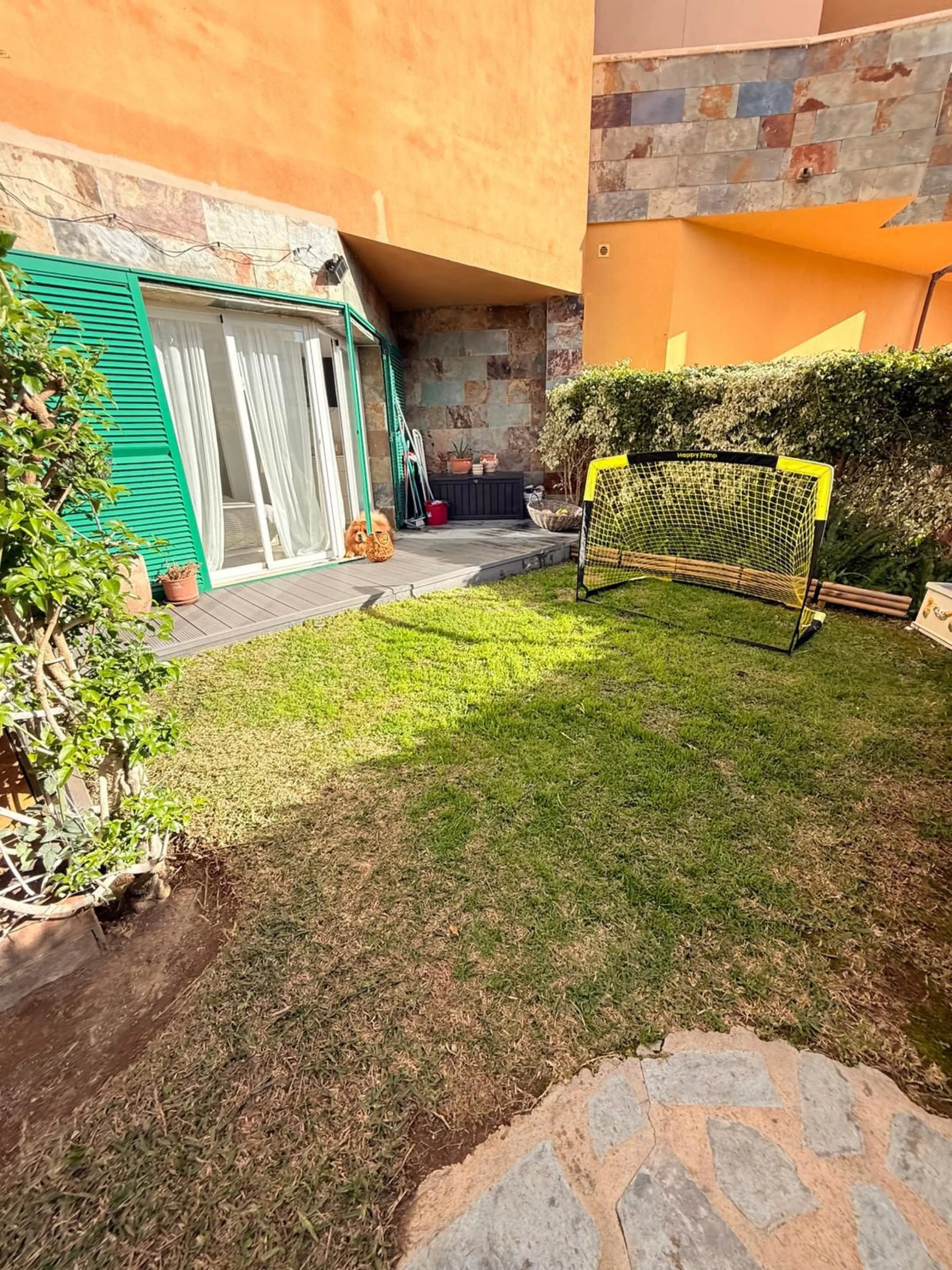 Exclusive Property with Private Garden on Avenida de Higuerón – Benalmádena