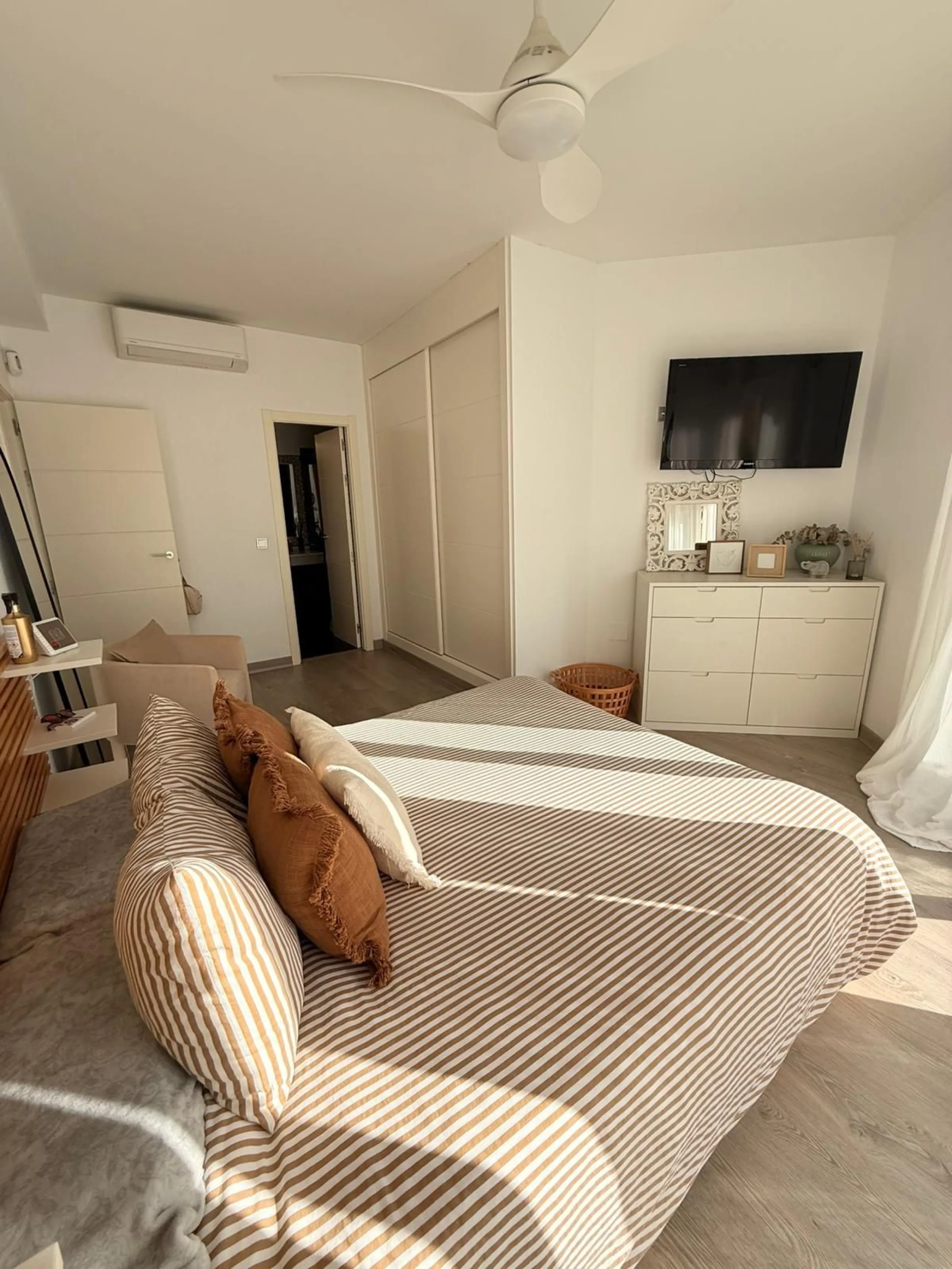 Exclusive Property with Private Garden on Avenida de Higuerón – Benalmádena