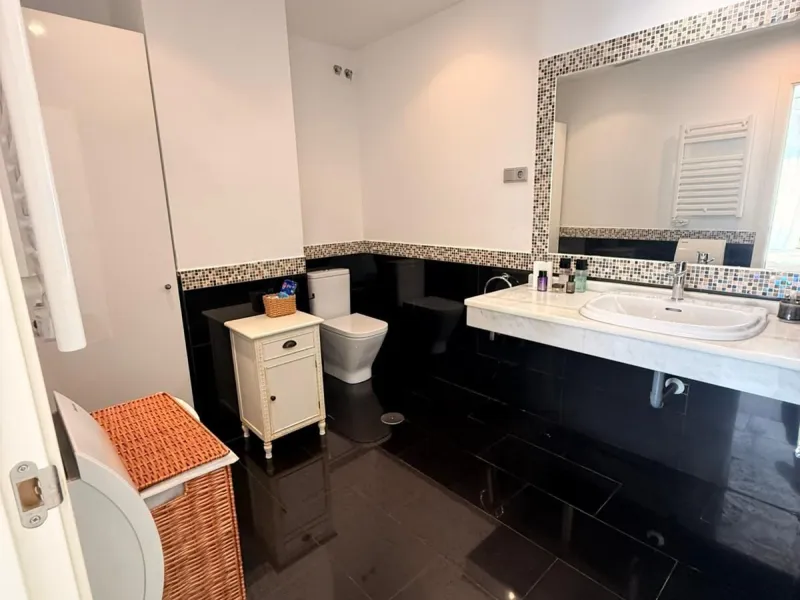 Exclusive Property with Private Garden on Avenida de Higuerón – Benalmádena
