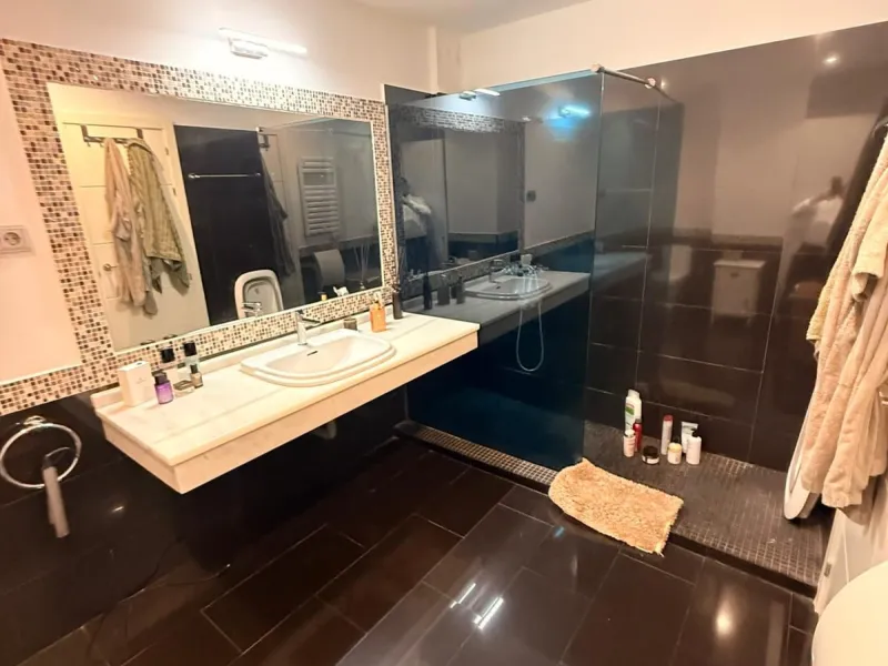Exclusive Property with Private Garden on Avenida de Higuerón – Benalmádena