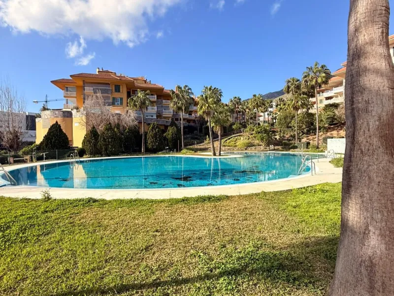 Exclusive Property with Private Garden on Avenida de Higuerón – Benalmádena