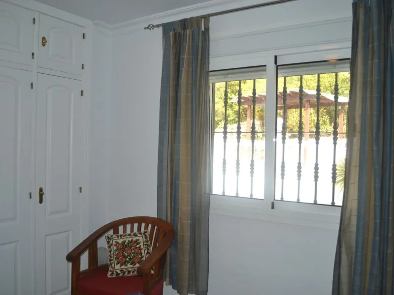 For Sale this very well maintained semi detached house in Alhaurín Golf, Alhaurín el Grande.