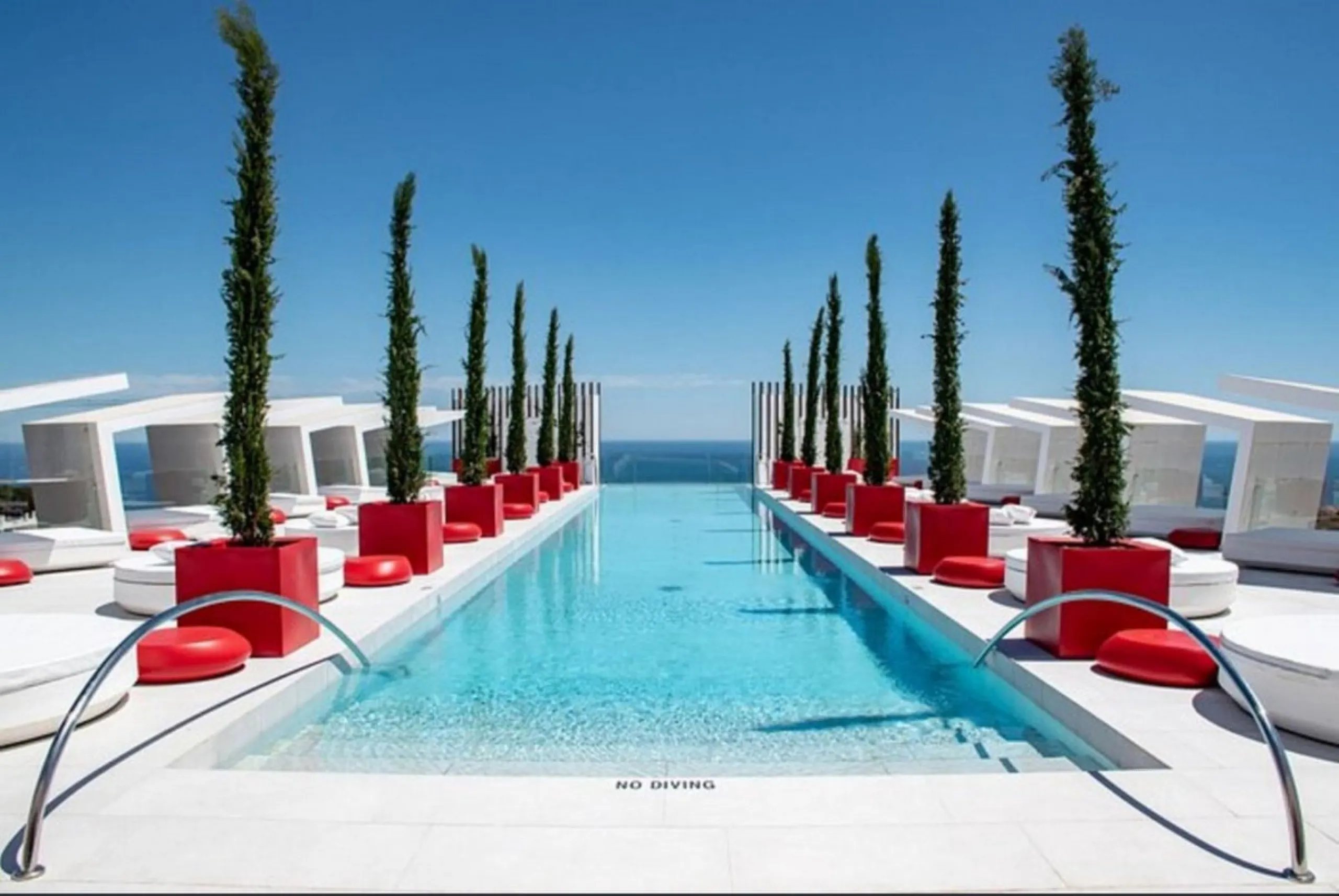 Ground floor 3-bedroom apartment with 100 m² private garden in El Higuerón