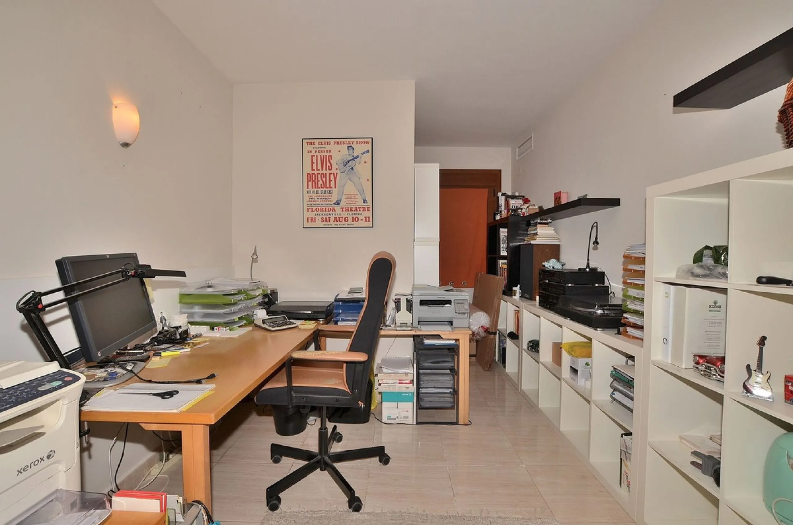Apartment - Middle Floor Apartment в продаже в Benalmadena, Málaga. В доме 3 спален и 2 ванных комнат. Площадь дома 129 м²