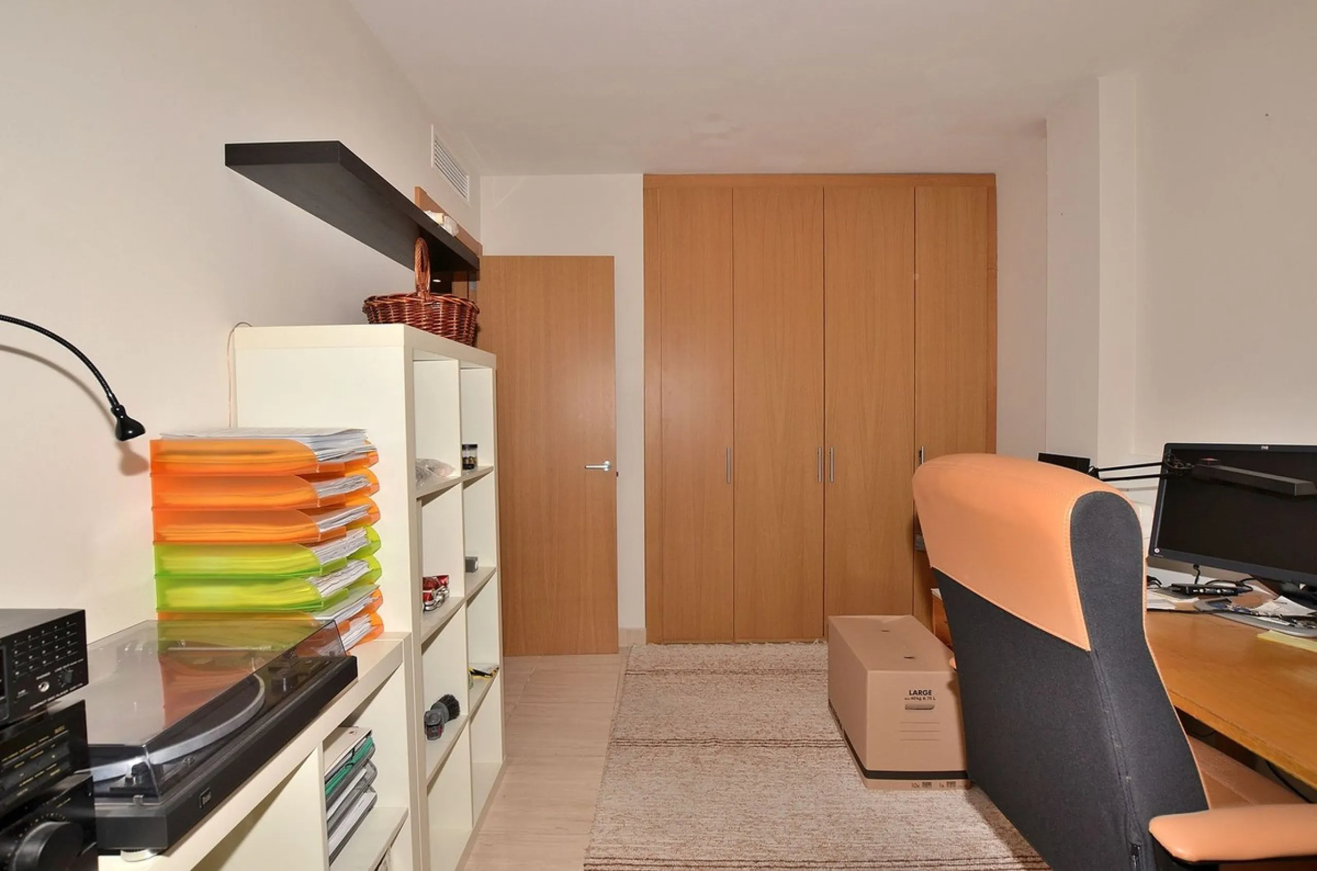 Apartment - Middle Floor Apartment в продаже в Benalmadena, Málaga. В доме 3 спален и 2 ванных комнат. Площадь дома 129 м²