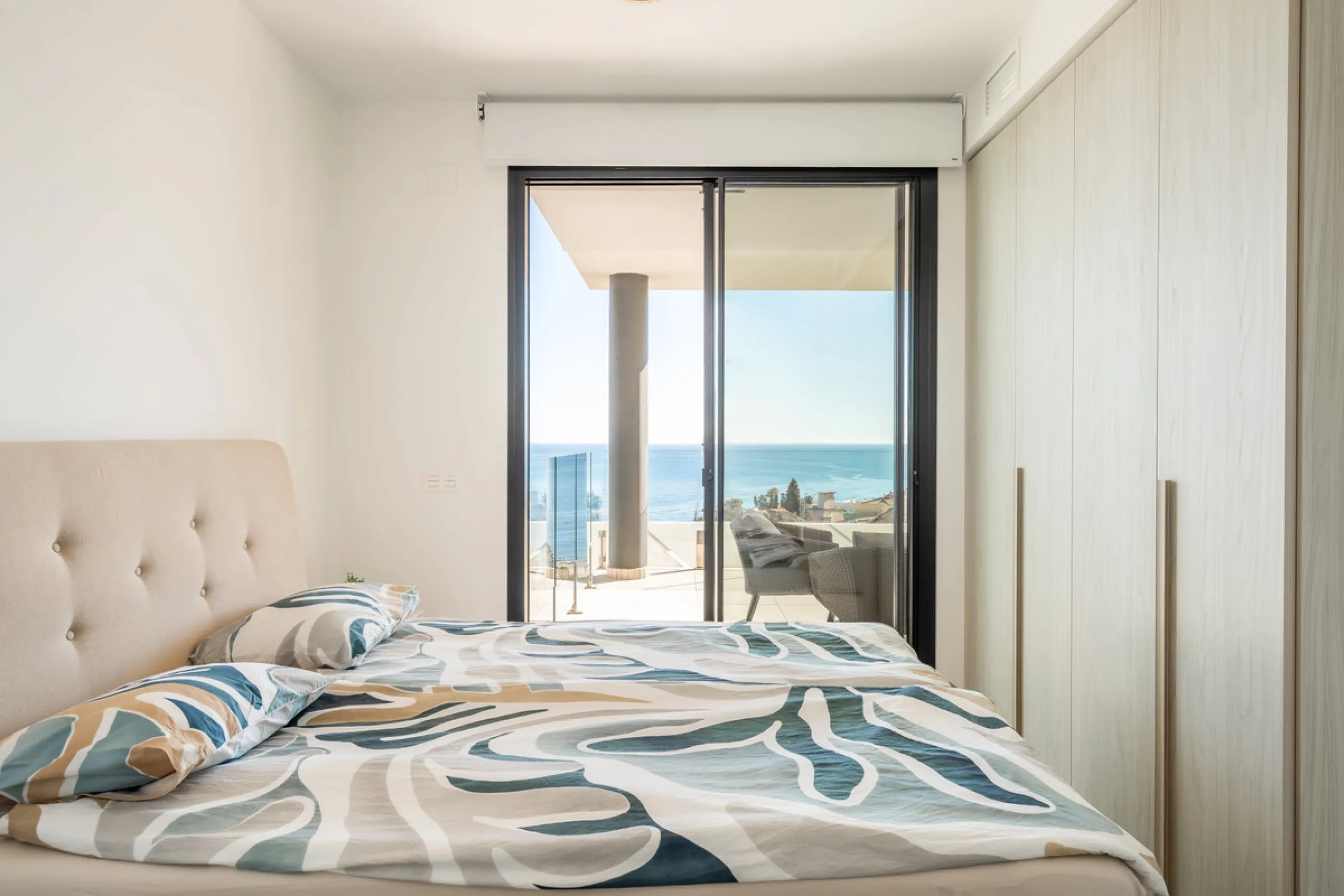 Apartment - Middle Floor Apartment в продаже в Fuengirola, Málaga. В доме 2 спален и 2 ванных комнат. Площадь дома 69 м²