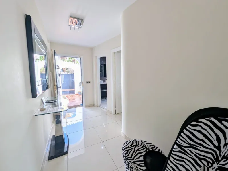 Incredible Frontline Apartment in Cabopino Port – A Rare Gem on the Costa del Sol