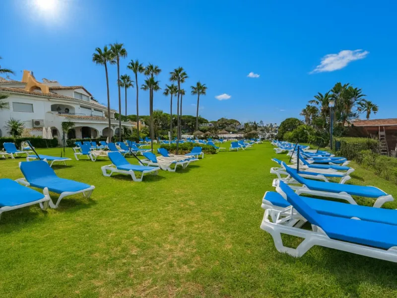 Incredible Frontline Apartment in Cabopino Port – A Rare Gem on the Costa del Sol