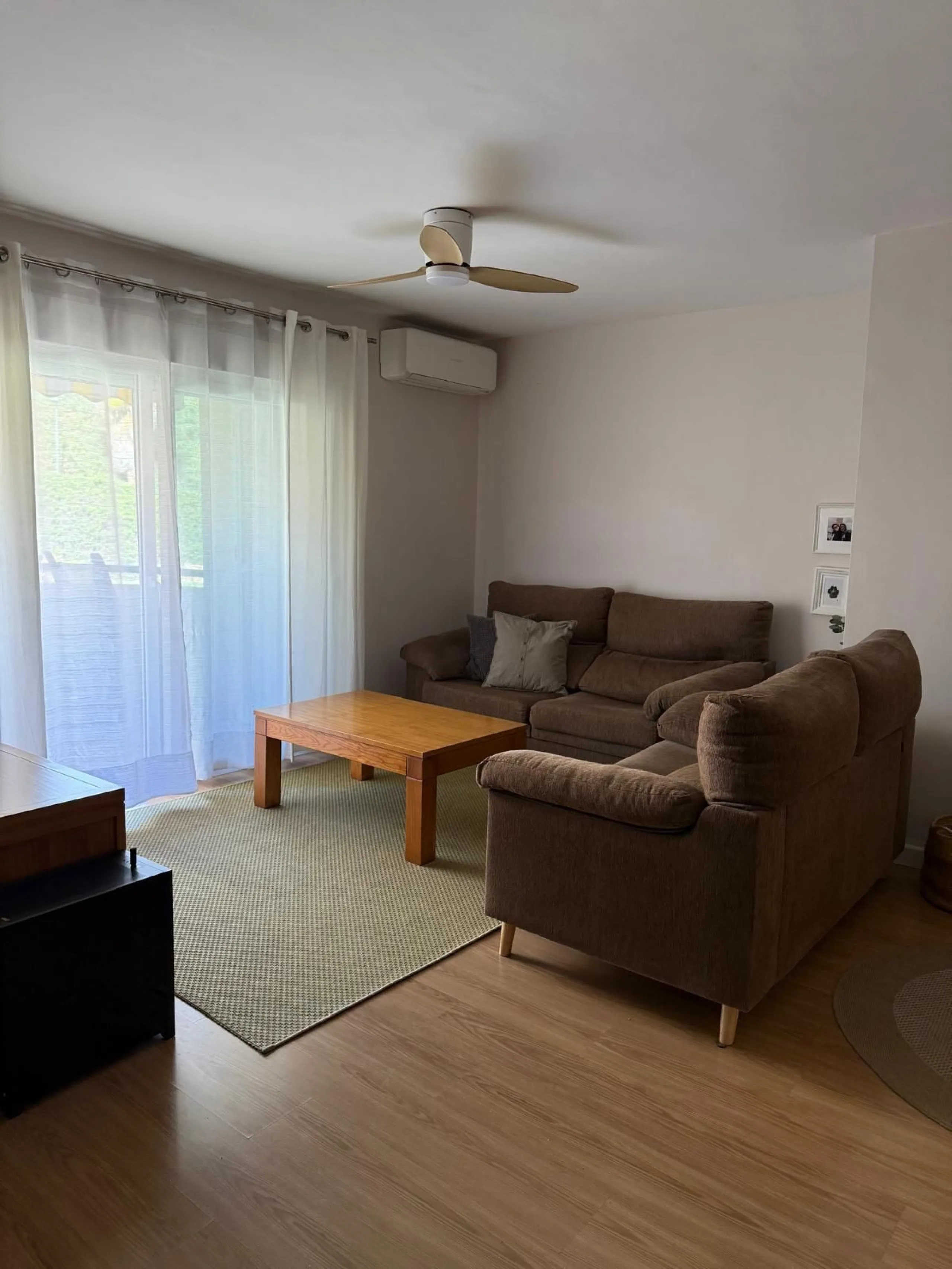 Bright Reformed Apartment in Miraflores – Marbella: Ideal for Coastal Living or Investment