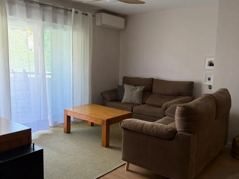 Bright Reformed Apartment in Miraflores – Marbella: Ideal for Coastal Living or Investment
