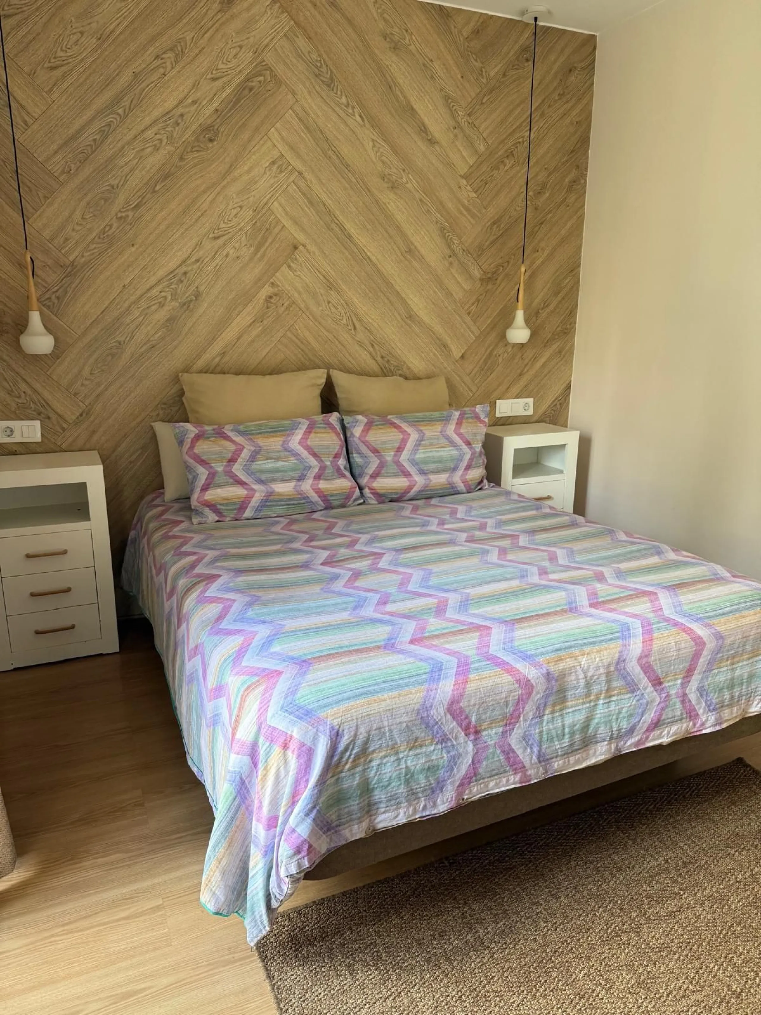 Bright Reformed Apartment in Miraflores – Marbella: Ideal for Coastal Living or Investment