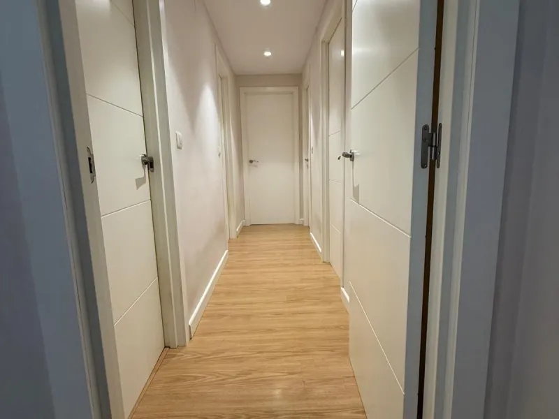 Bright Reformed Apartment in Miraflores – Marbella: Ideal for Coastal Living or Investment