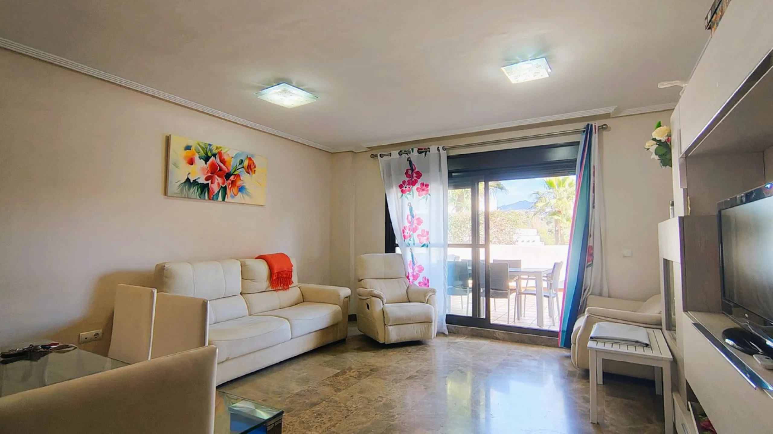 Spacious and modern 2-bedroom, 2-bathroom apartment with underground parking space and storage room. The property features an impressive almost 70 m² terrace and a 30 m² private garden, perfect for enjoying the Costa del Sol lifestyle.