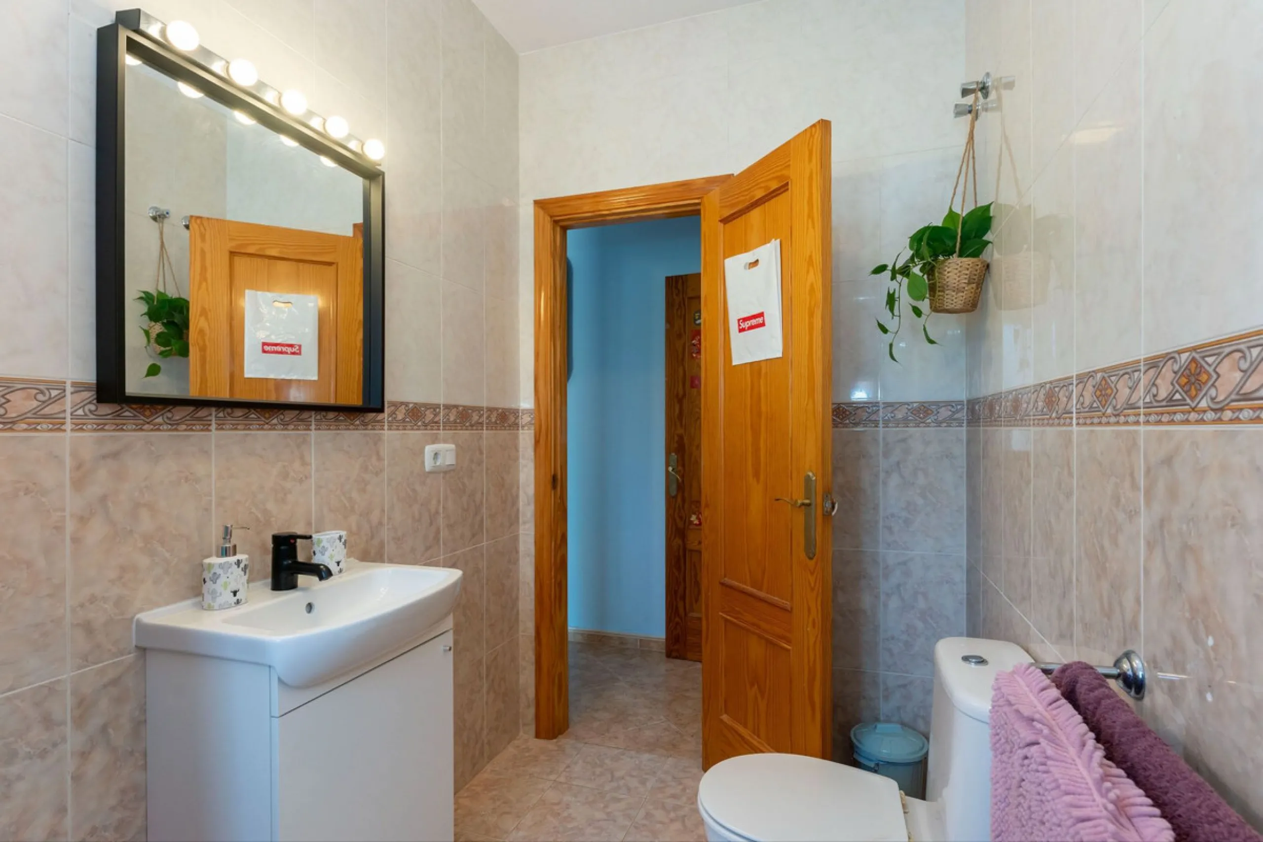 House - Finca - Cortijo в продаже в Casarabonela, Málaga. В доме 3 спален и 2 ванных комнат. Площадь дома 142 м². Площадь участка 6000 м²