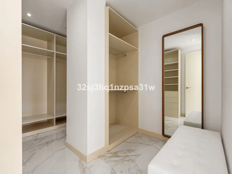 Superb modern apartment - front line beach - Puerto Banus