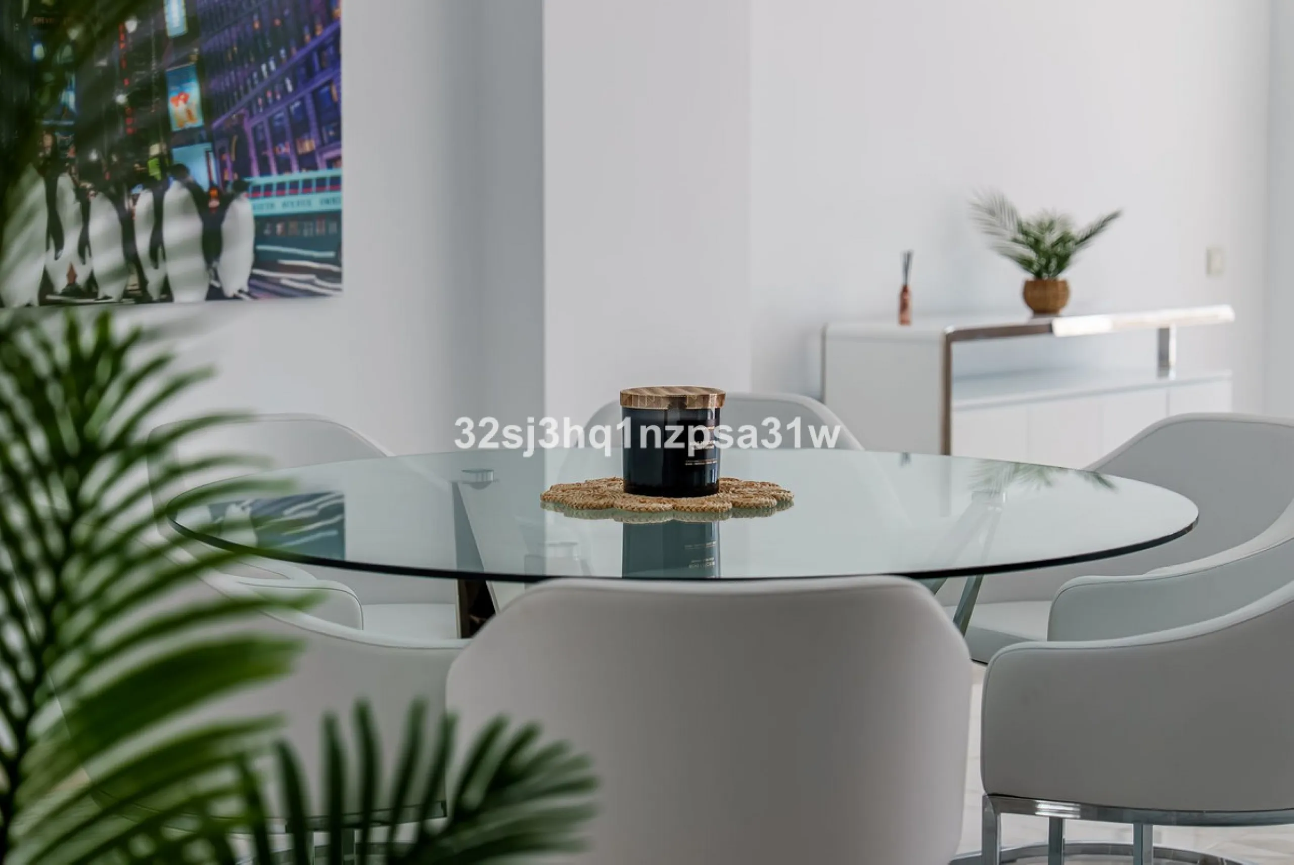 Superb modern apartment - front line beach - Puerto Banus