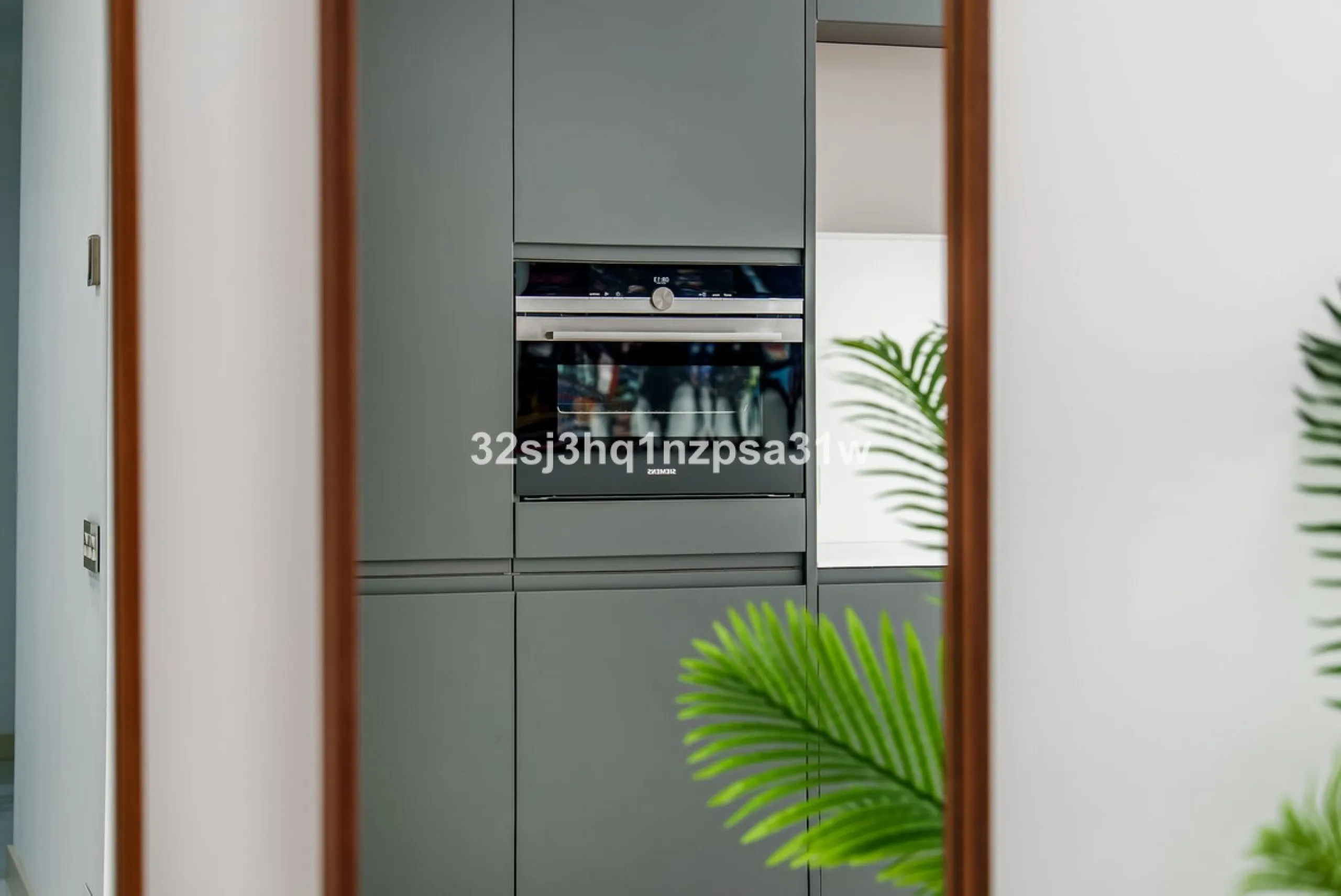 Superb modern apartment - front line beach - Puerto Banus
