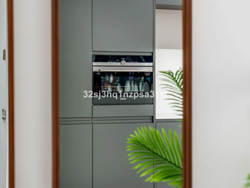 Superb modern apartment - front line beach - Puerto Banus