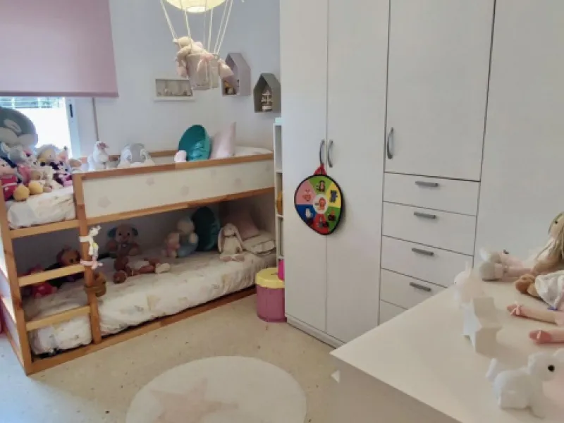 Apartment - Middle Floor Apartment в продаже в Benalmadena, Málaga. В доме 3 спален и 1 ванных комнат. Площадь дома 99 м²