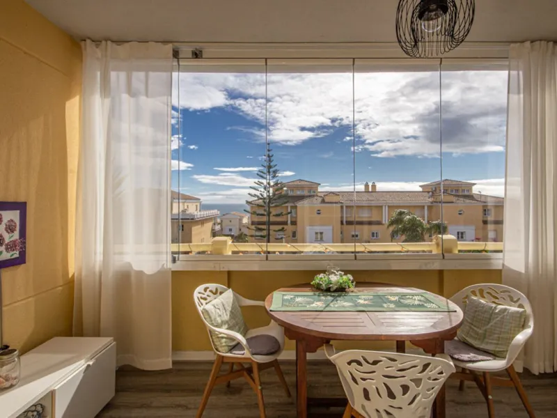 Fully Renovated 2-Bedroom Apartment with Sea Views in Cabopino