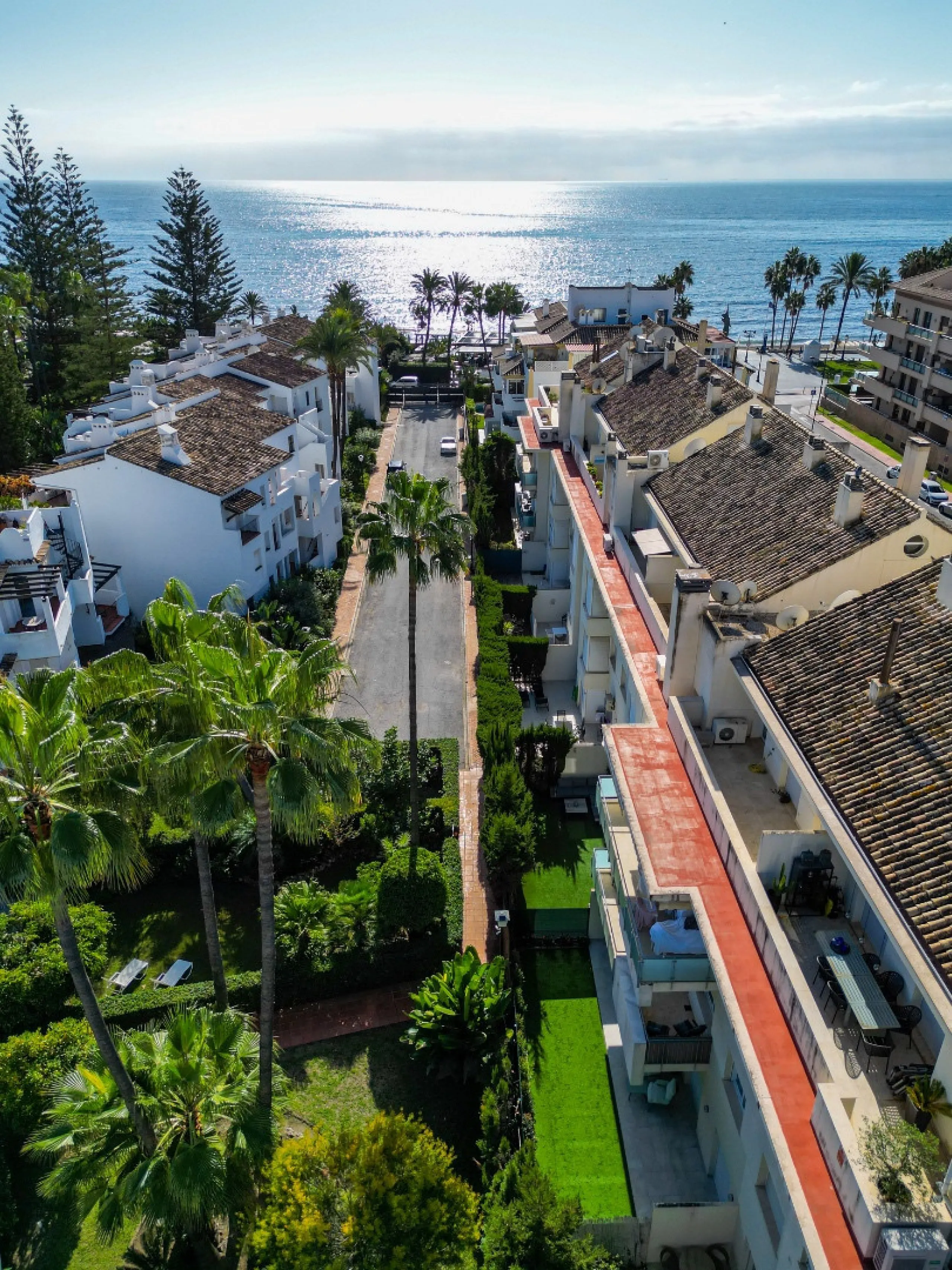 Apartment - Middle Floor Apartment в продаже в Marbella, Málaga. В доме 2 спален и 2 ванных комнат. Площадь дома 92 м²