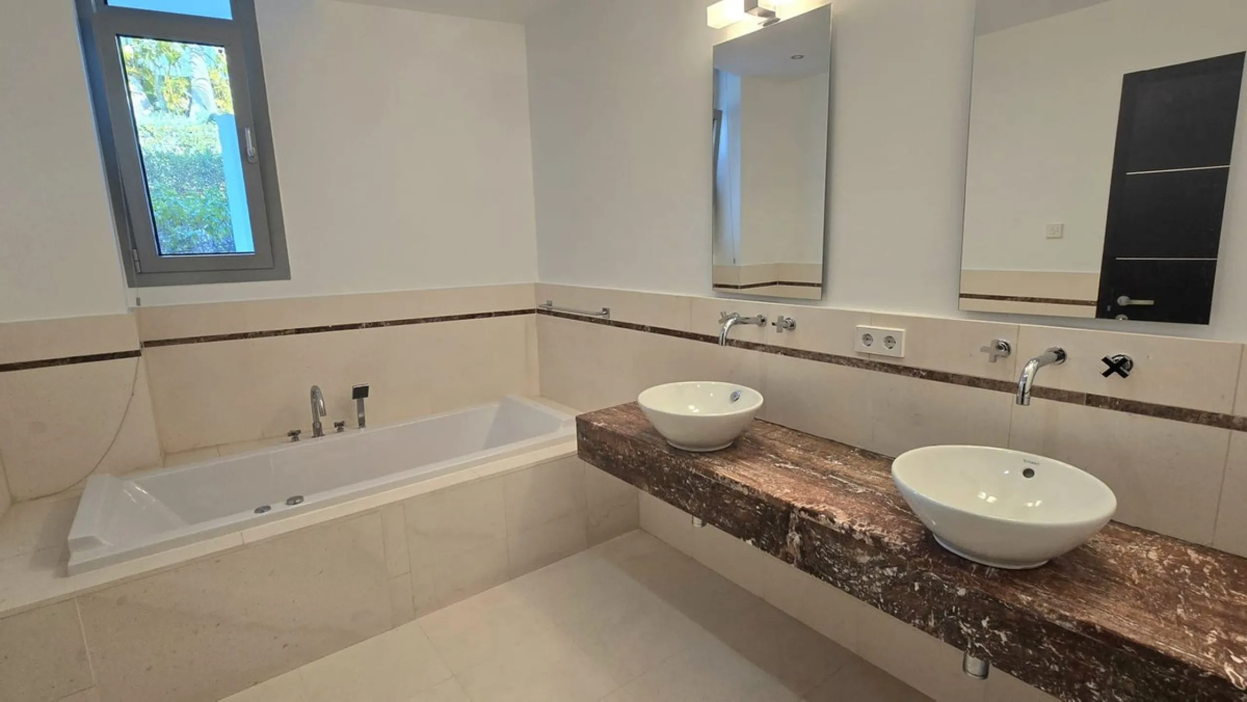 Modern Luxury Semi-detached house in Meisho Hills, Sierra Blanca