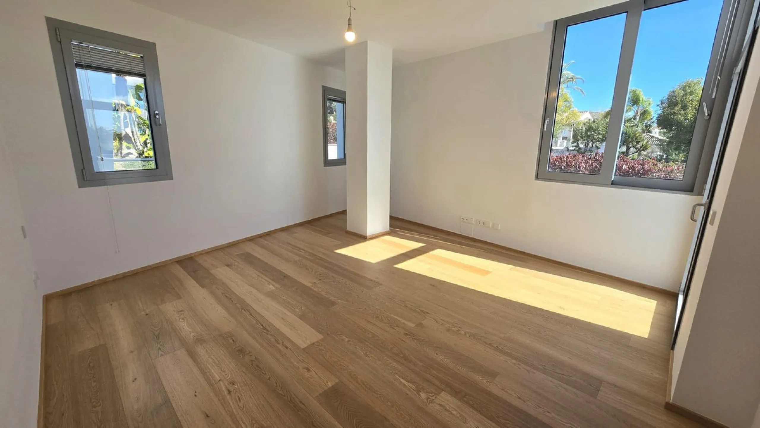 Modern Luxury Semi-detached house in Meisho Hills, Sierra Blanca