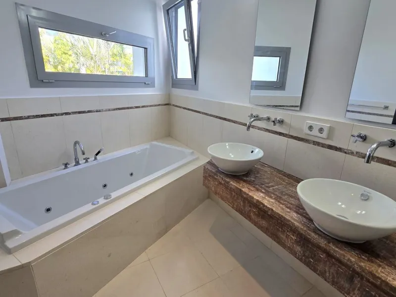 Modern Luxury Semi-detached house in Meisho Hills, Sierra Blanca