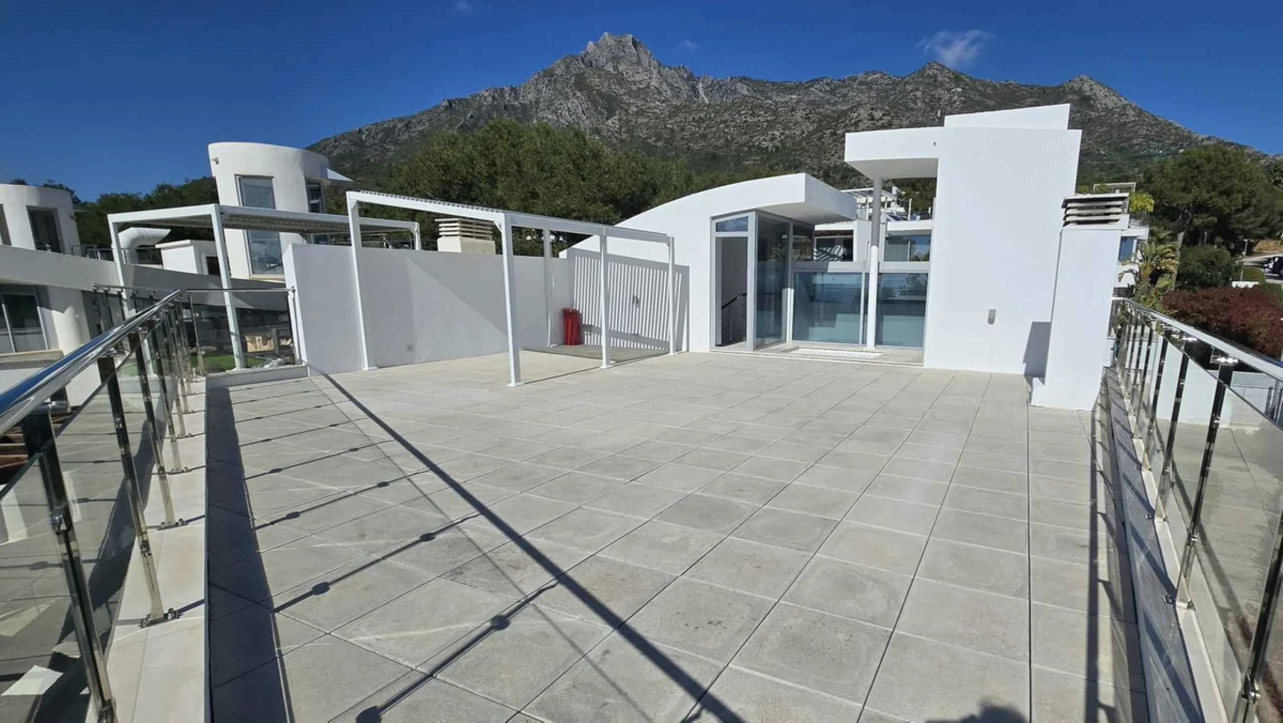 Modern Luxury Semi-detached house in Meisho Hills, Sierra Blanca