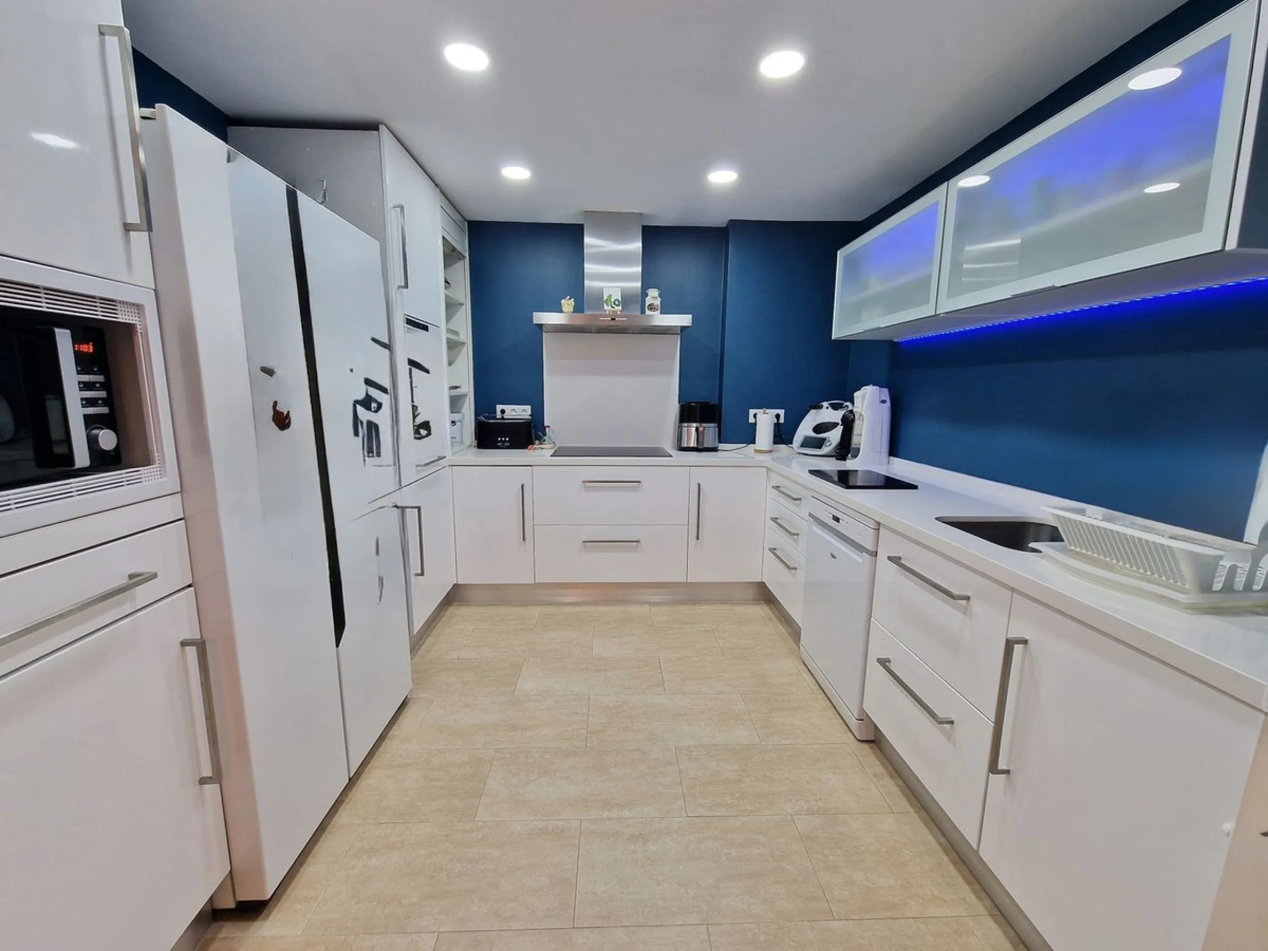 Price reduction !! Immaculate, beautifully reformed, spacious ground floor duplex apartment with 2 terraces, private garden AND sea and pool views!!  Located in a quiet corner of this fabulous community, the apartment, at entry level, consists of hallway,