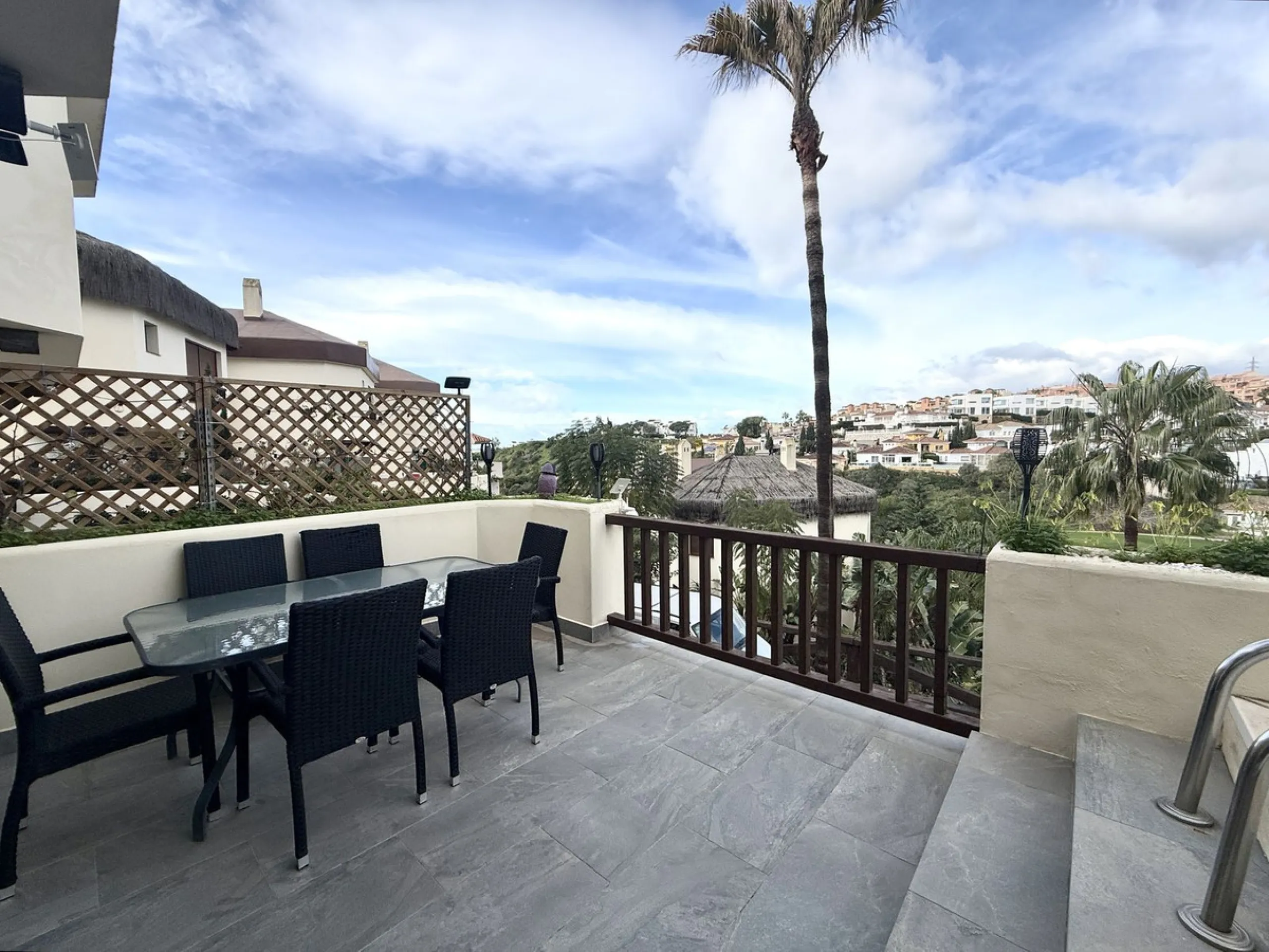 Bright and spacious detached villa with private pool on terrace, yet located in a gated community. This unique property is distributed over two floors, the ground floor comprising a hallway, stunning lounge/dining room with open plan, newly fitted modern 