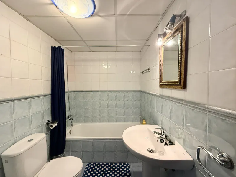 Bright and spacious detached villa with private pool on terrace, yet located in a gated community. This unique property is distributed over two floors, the ground floor comprising a hallway, stunning lounge/dining room with open plan, newly fitted modern 
