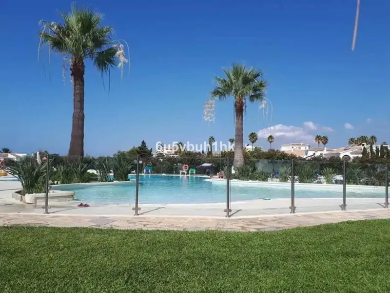 Discover refined coastal living in this beautifully presented 2-bedroom, 2-bathroom apartment, located in Balcones del Chaparral, one of the area's most sought-after residential communities.