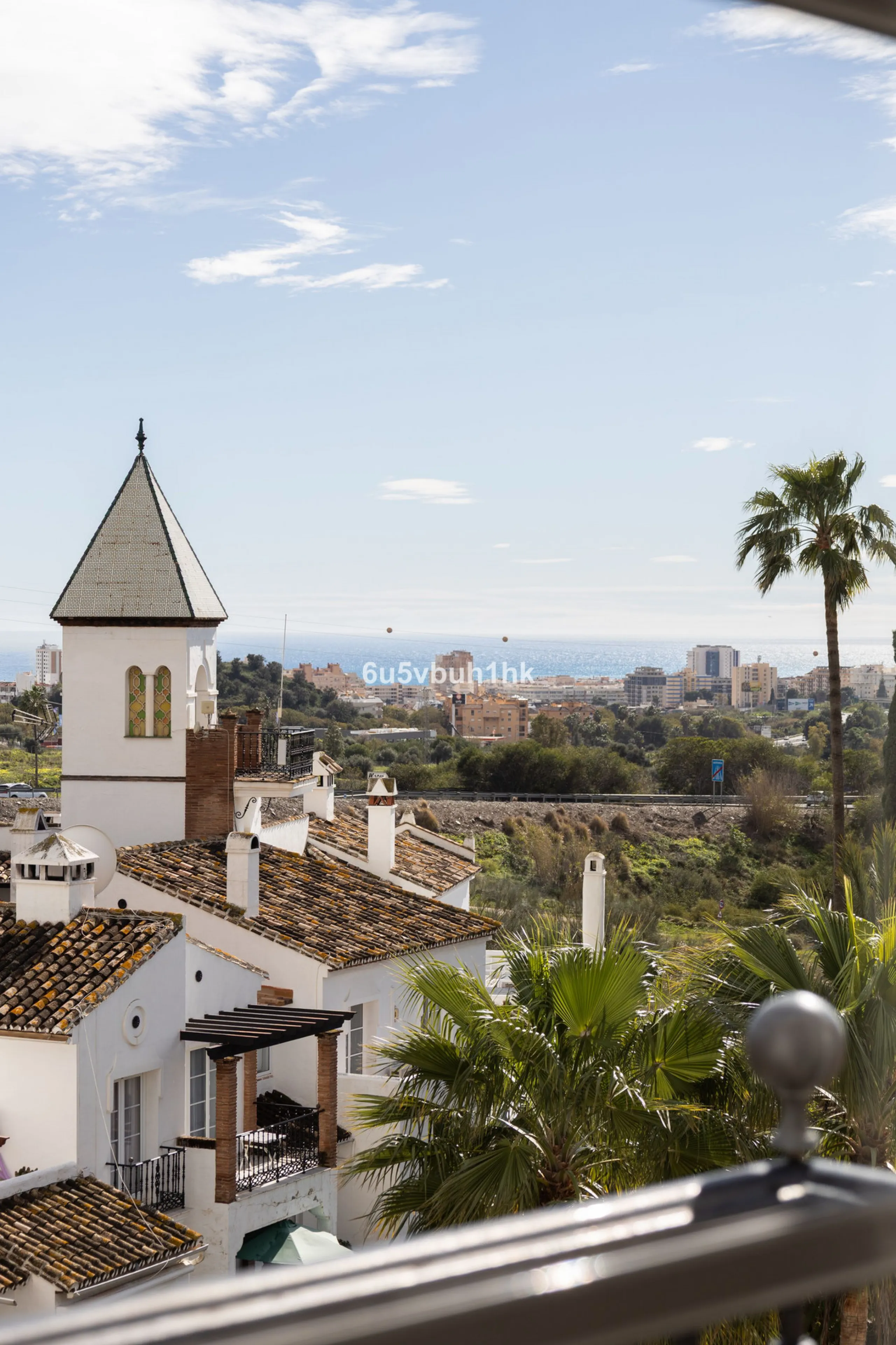 Apartment - Penthouse в продаже в Mijas, Málaga. В доме 2 спален и 2 ванных комнат. Площадь дома 108 м²