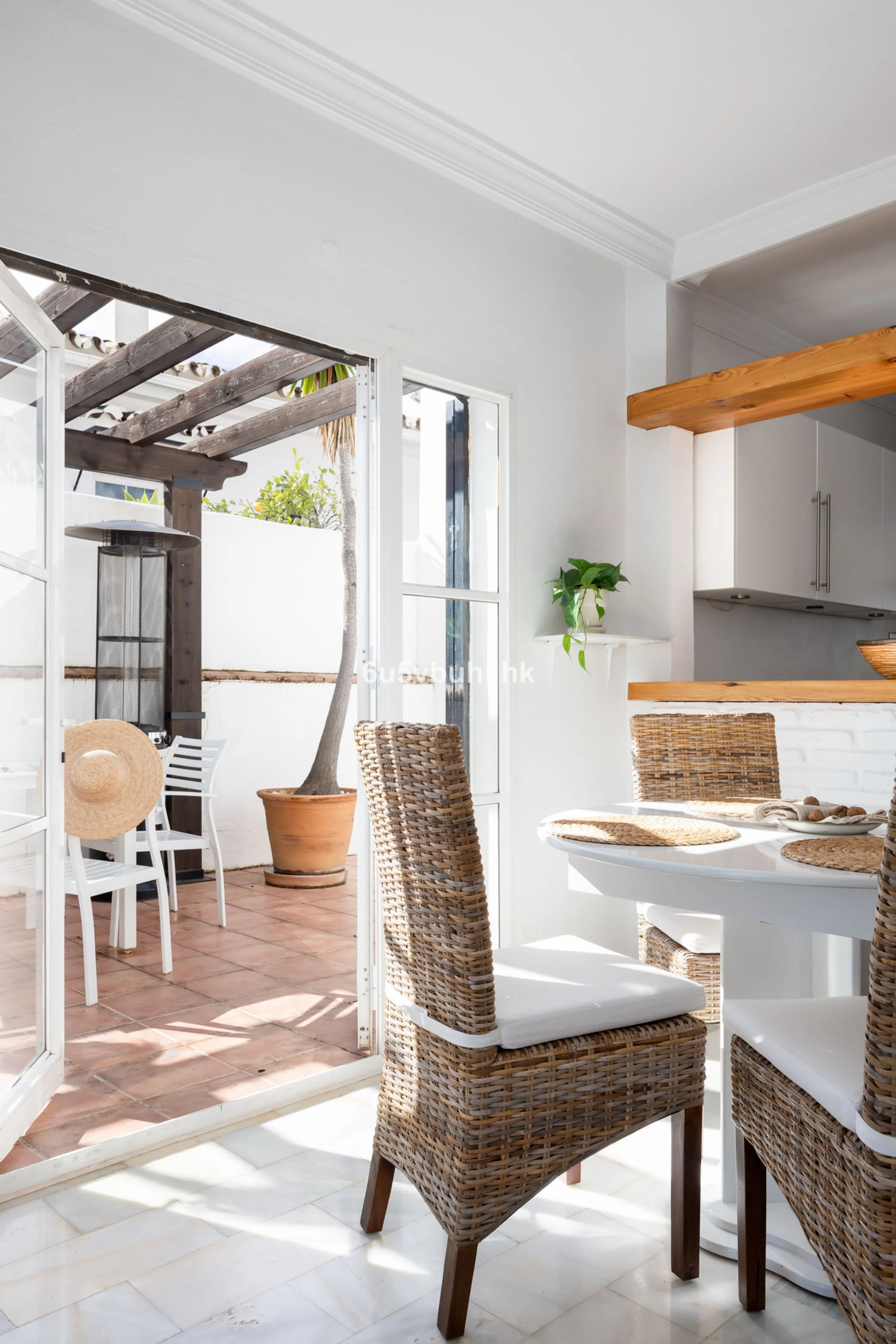 Apartment - Penthouse в продаже в Mijas, Málaga. В доме 2 спален и 2 ванных комнат. Площадь дома 108 м²