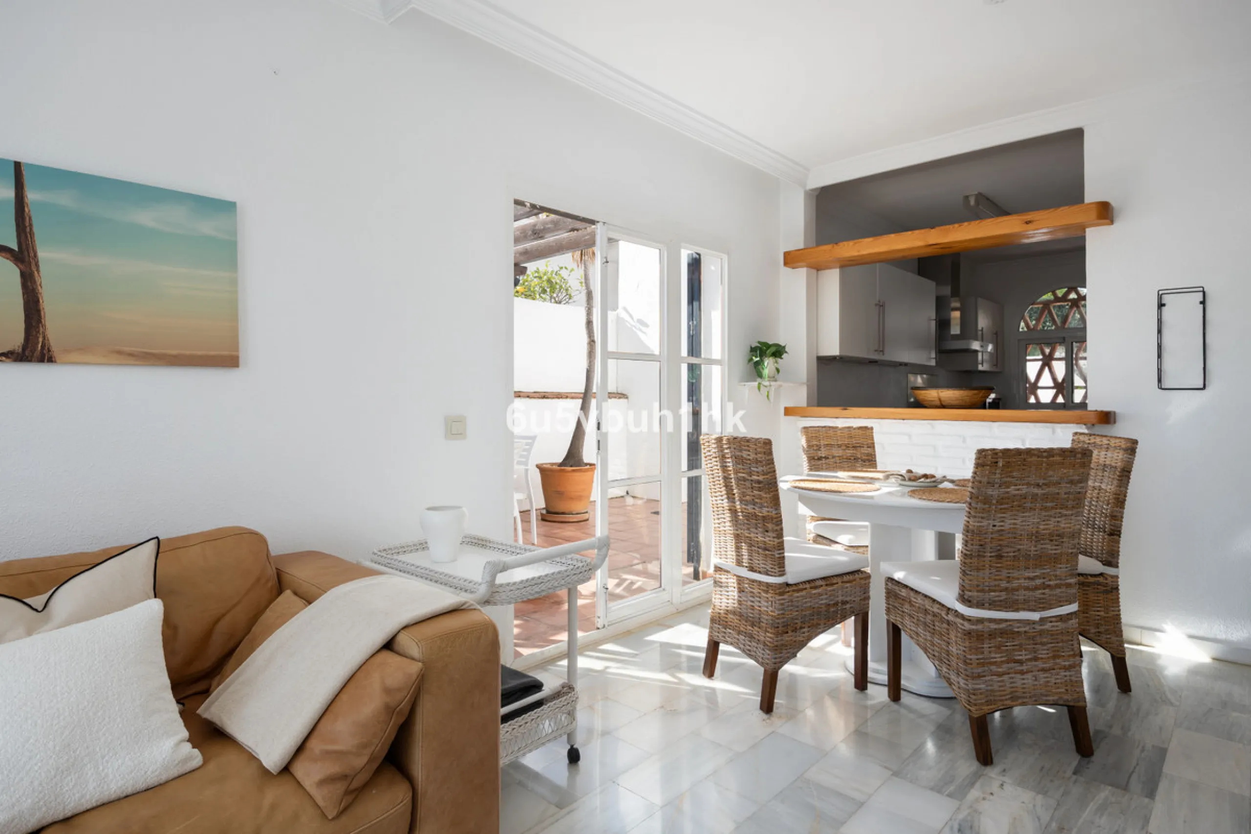 Apartment - Penthouse в продаже в Mijas, Málaga. В доме 2 спален и 2 ванных комнат. Площадь дома 108 м²