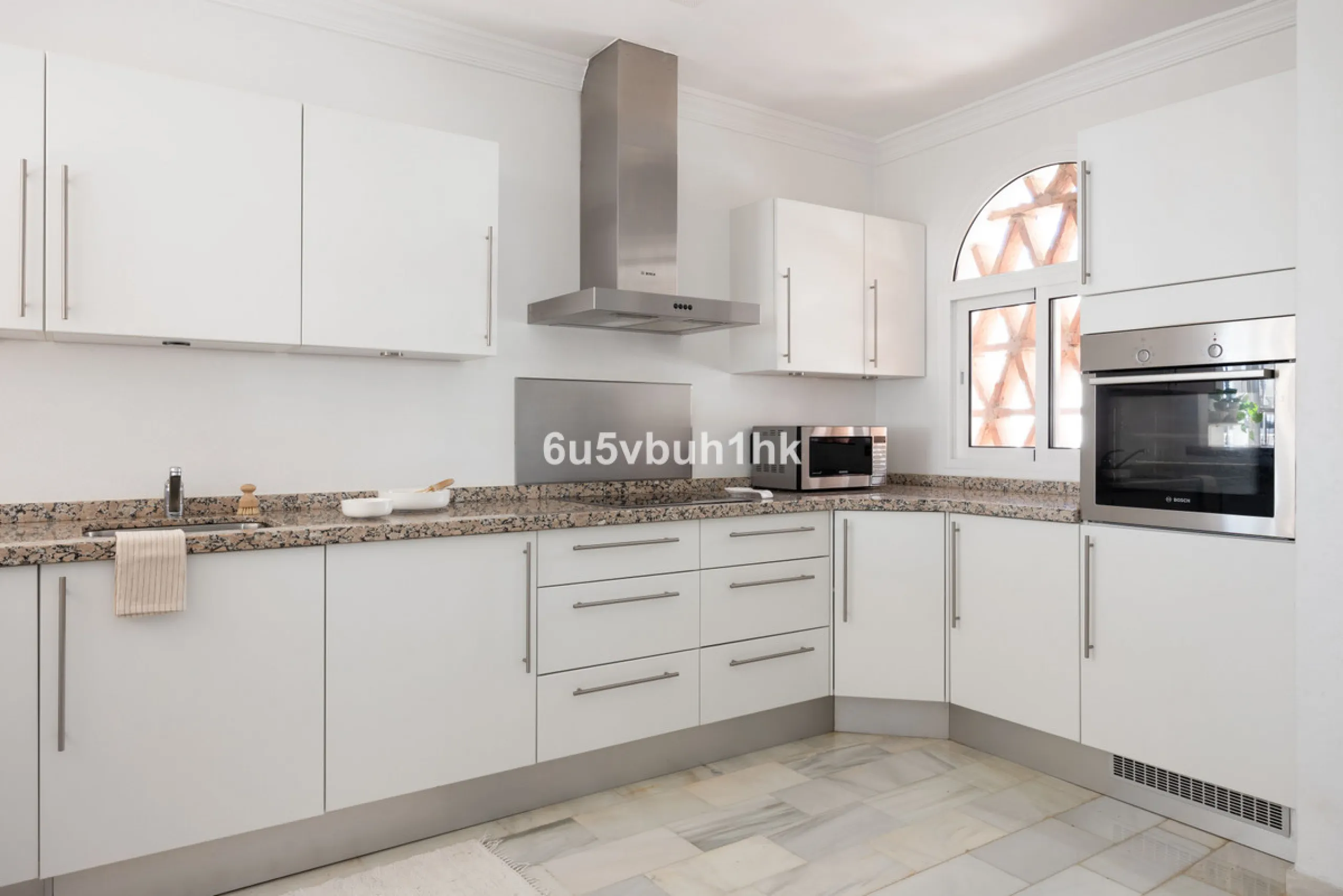 Apartment - Penthouse в продаже в Mijas, Málaga. В доме 2 спален и 2 ванных комнат. Площадь дома 108 м²
