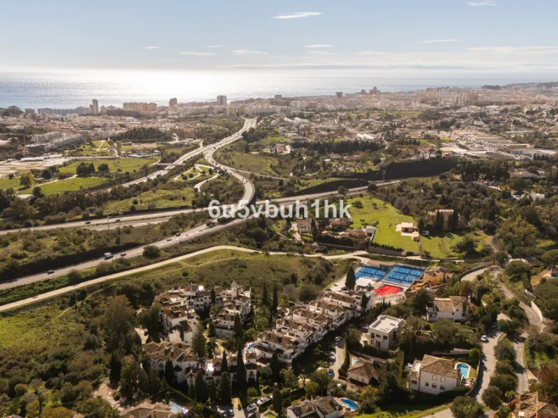 Apartment - Penthouse в продаже в Mijas, Málaga. В доме 2 спален и 2 ванных комнат. Площадь дома 108 м²