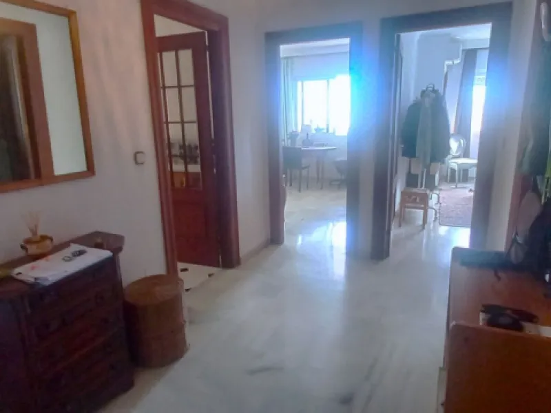 Here we can definitely say Location, Location.  Fantastic opportunity to buy an apartment so close to the Beach in La Cala de Mijas.  Here we have a good size two bedroom, 2 bathroom apartment, large sitting room with fireplace, fully fitted kitchen and n