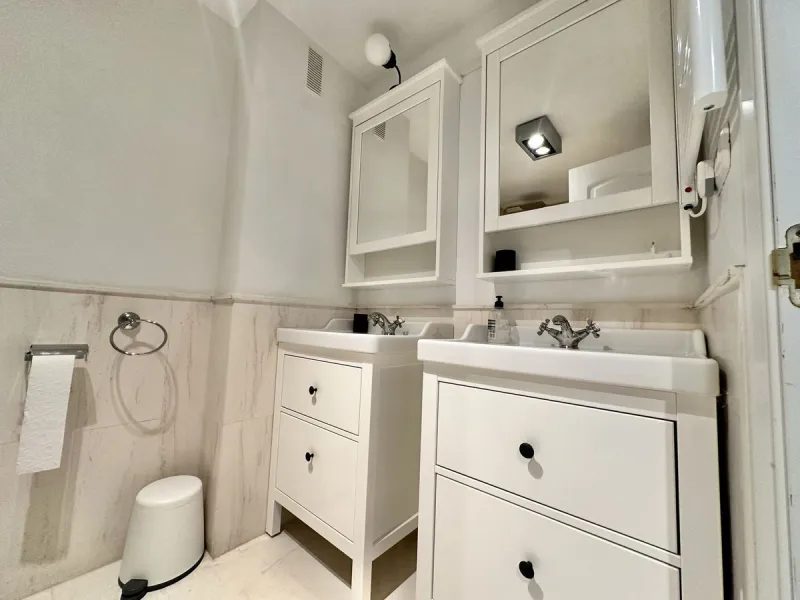 EXCLUSIVE BEACHFRONT APARTMENT IN MI CAPRICHO – GROUND FLOOR, 2 BEDROOMS, DIRECT POOL AND BEACH ACCESS & NEXT TO AMENITIES