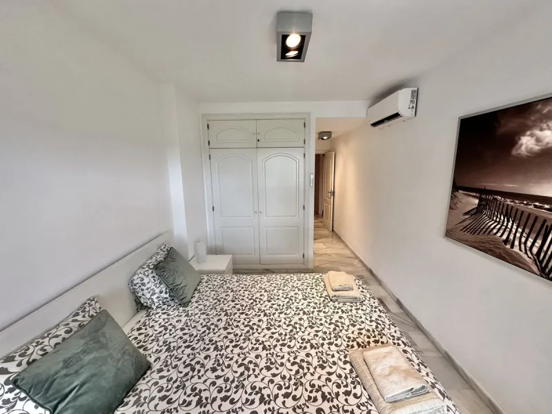 EXCLUSIVE BEACHFRONT APARTMENT IN MI CAPRICHO – GROUND FLOOR, 2 BEDROOMS, DIRECT POOL AND BEACH ACCESS & NEXT TO AMENITIES
