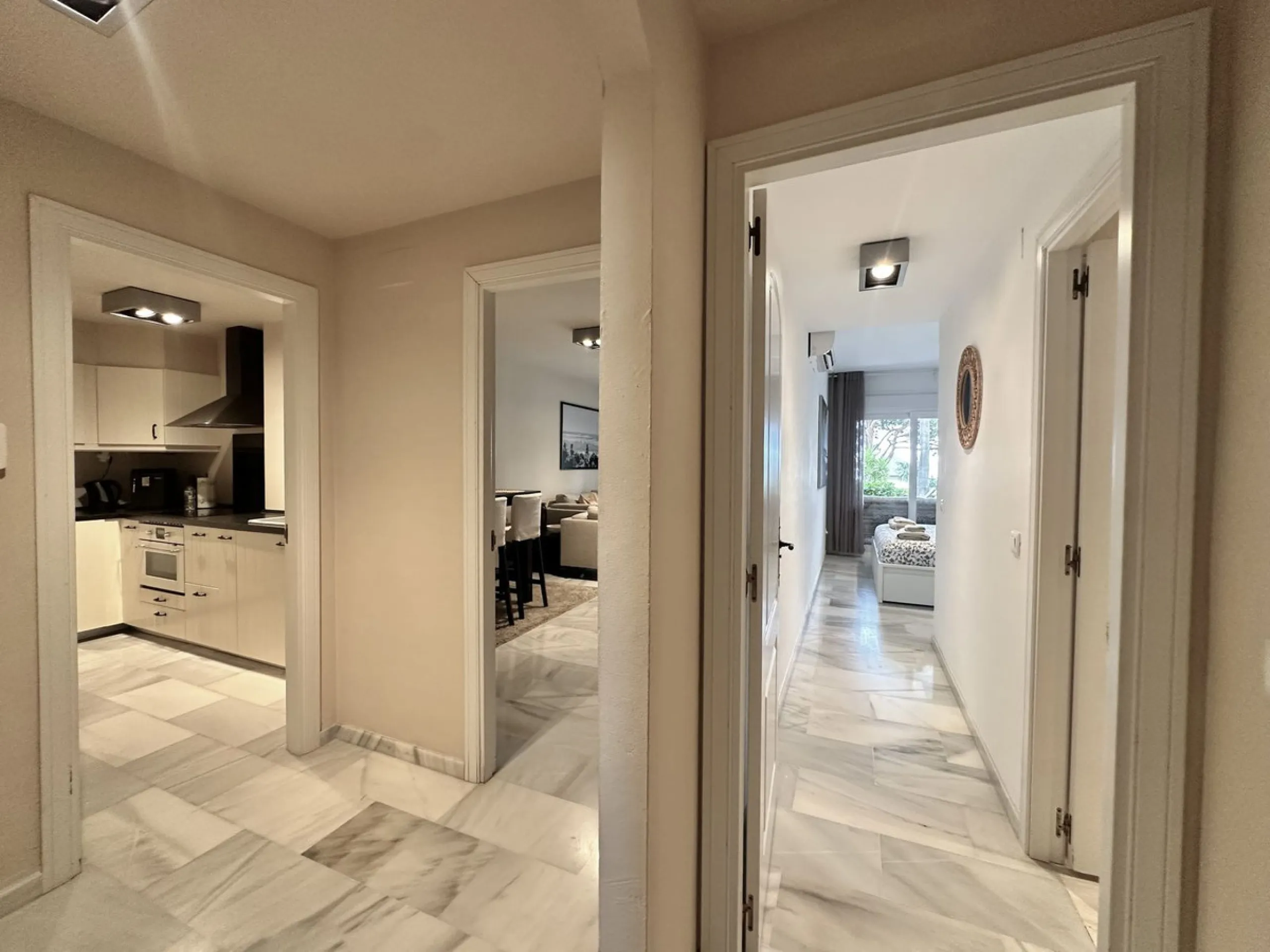 EXCLUSIVE BEACHFRONT APARTMENT IN MI CAPRICHO – GROUND FLOOR, 2 BEDROOMS, DIRECT POOL AND BEACH ACCESS & NEXT TO AMENITIES