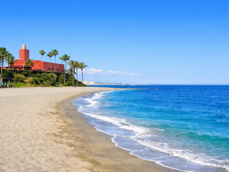 100M FROM THE BEACH, SEAVIEWS & PANORAMIC VIEWS ! NEXT TO THE MARINA OF BENALMADENA