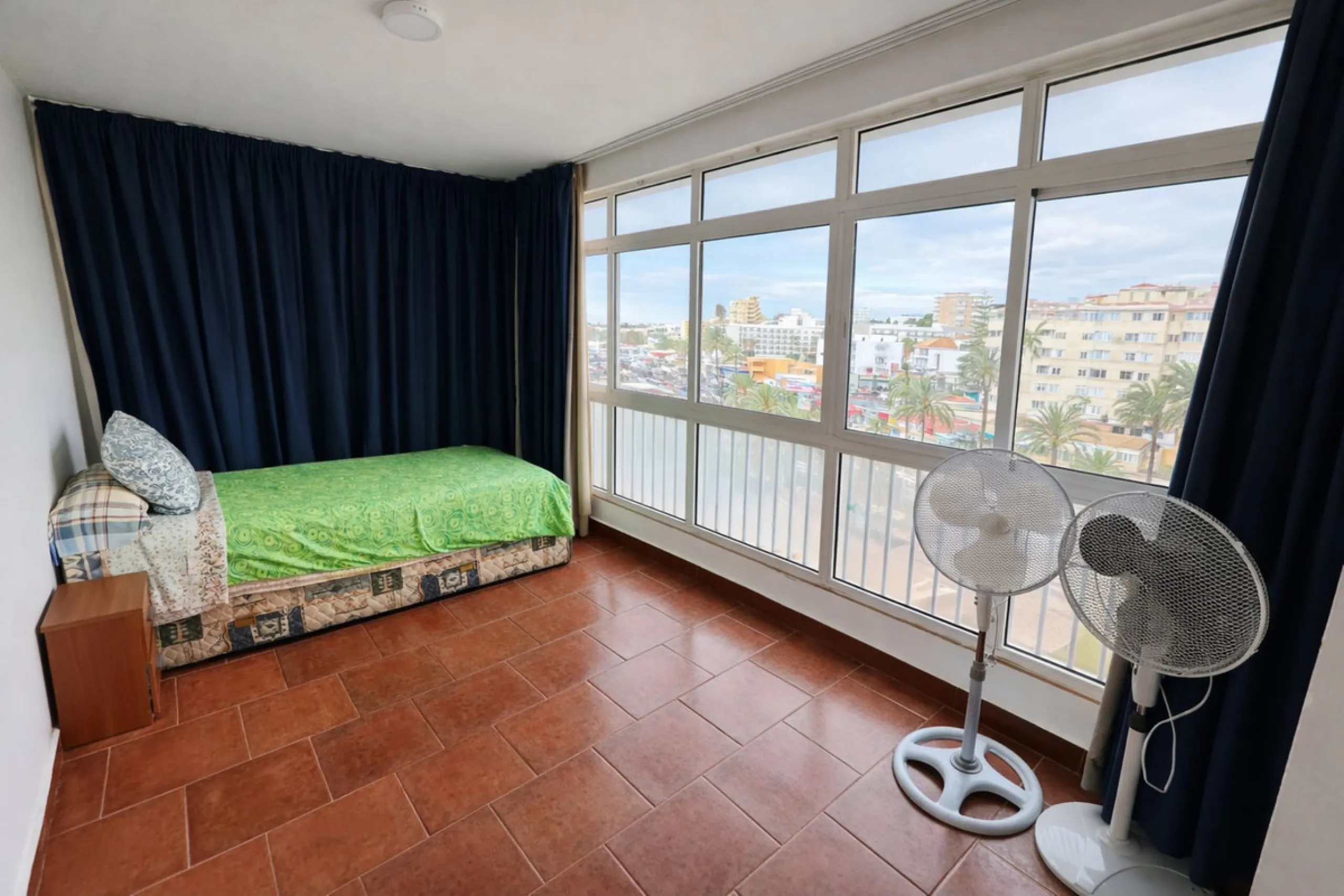 100M FROM THE BEACH, SEAVIEWS & PANORAMIC VIEWS ! NEXT TO THE MARINA OF BENALMADENA
