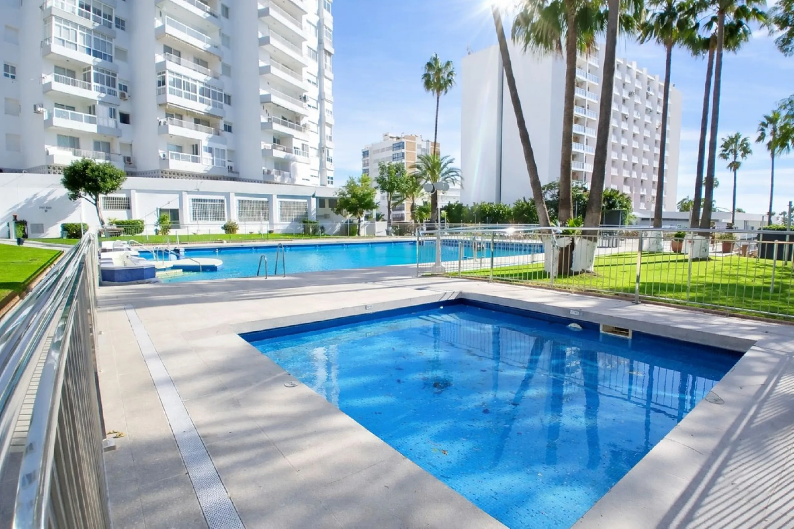 100M FROM THE BEACH, SEAVIEWS & PANORAMIC VIEWS ! NEXT TO THE MARINA OF BENALMADENA