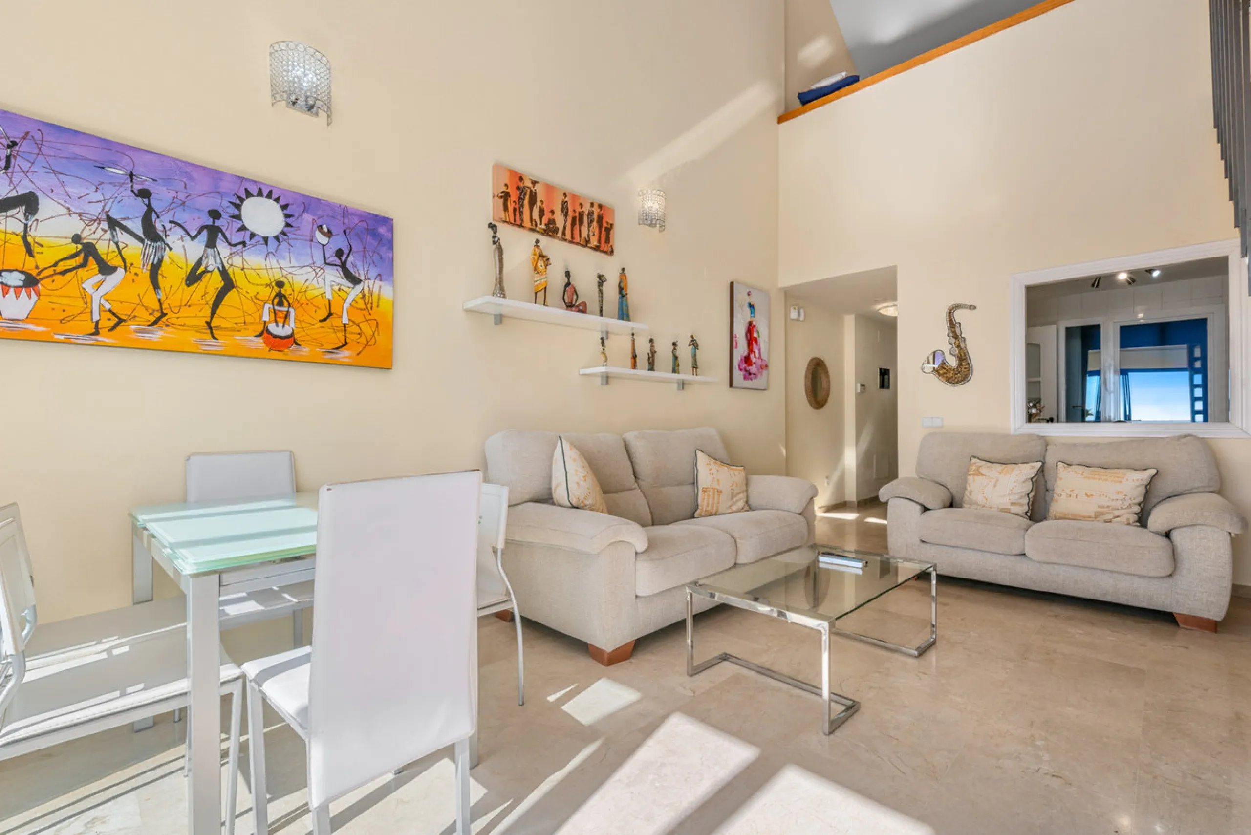 Apartment - Penthouse Duplex в продаже в Manilva, Málaga. В доме 3 спален и 3 ванных комнат. Площадь дома 184 м²