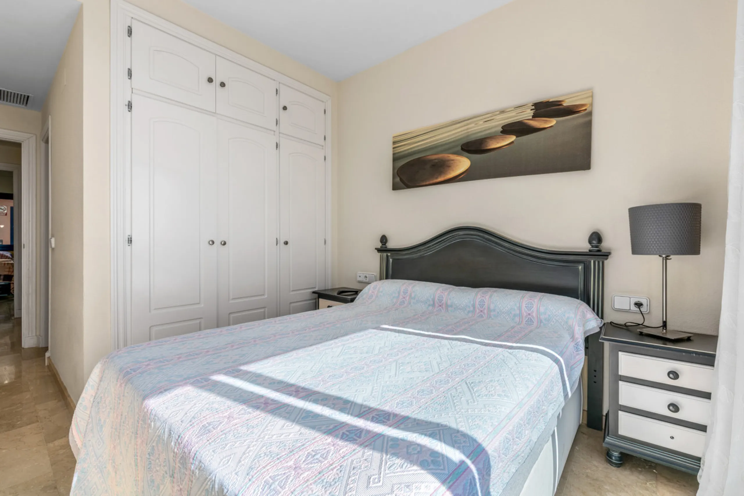 Apartment - Penthouse Duplex в продаже в Manilva, Málaga. В доме 3 спален и 3 ванных комнат. Площадь дома 184 м²